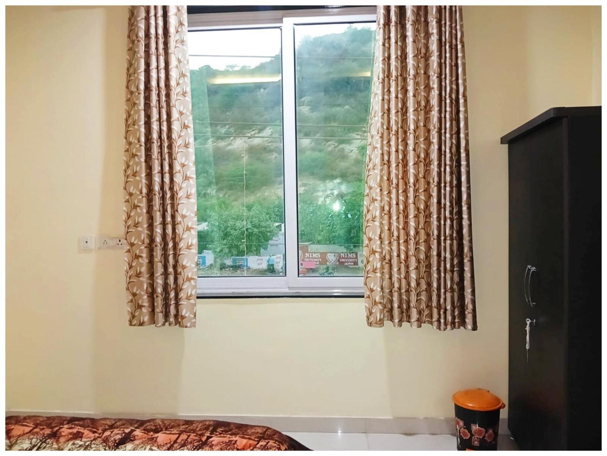Premium Raj Mahal Palace In 3*
